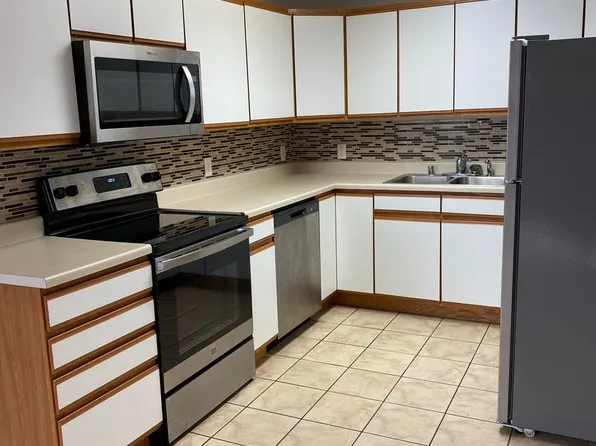 Westside Apartments, 1309 1st Ave SW, Great Falls, MT 59404