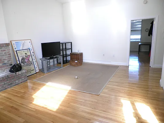 Rented by John O'Kelly Real Estate | media 7