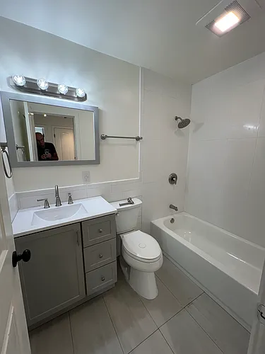211 E Mission Ave #9 Photo 1