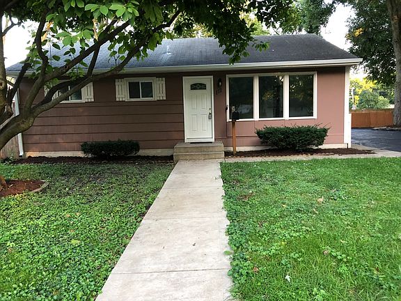 3rd image of 111 N Evanslawn Ave