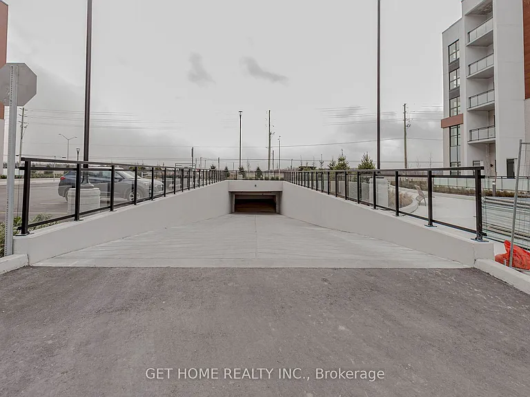 480 Gordon Krantz Ave #609 — Photo 36