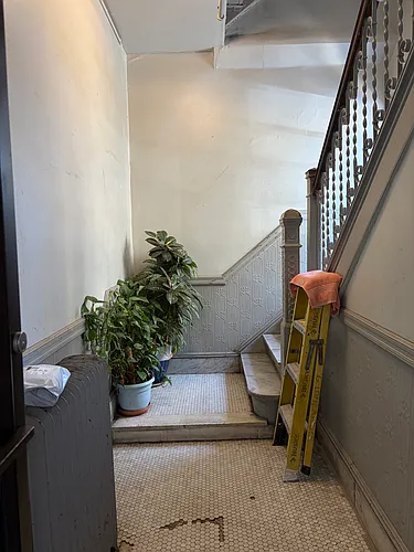 366 Anderson Ave #4 Photo 1
