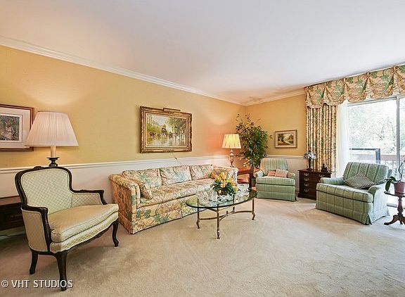 2nd image of 13 Sauk Trl APT 2