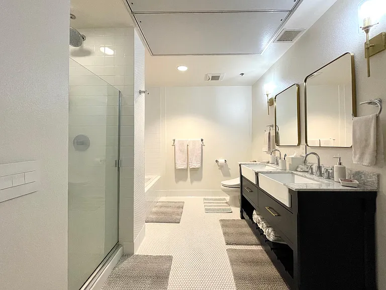 835 Locust Ave #326 — Photo 33