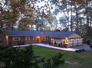 25 Jefferson Davis Ct, Martinsville, VA 24112