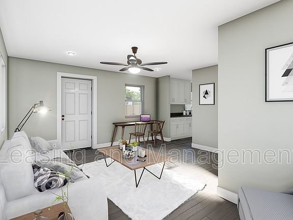 3rd image of 4938 Gaynor Ave