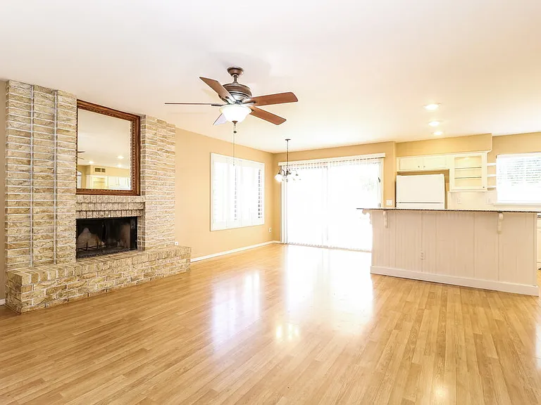 5174 W Geronimo St — Photo 7