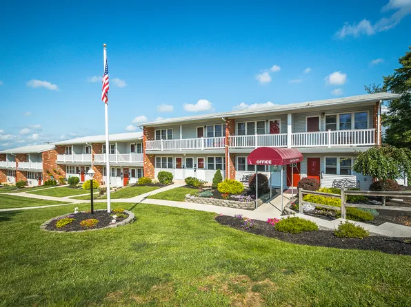 Lincoln Ridge Apartments, 102 Lark Cir #1d76b8b91, York, PA 17404