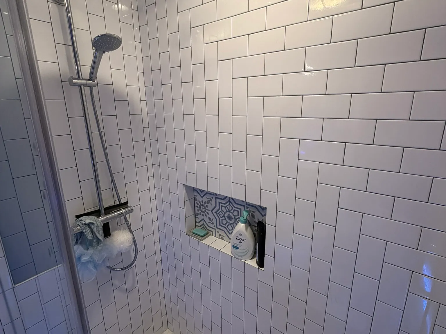 3 bed, 2292 sqft, $1,200 — Photo 3