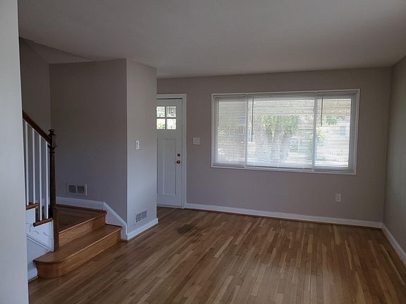4th image of 524 Duncan Ave