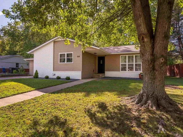 212 S Glenview Dr, Carbondale, IL 62901