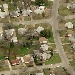 1st image of 1209 Greenbrier Dr