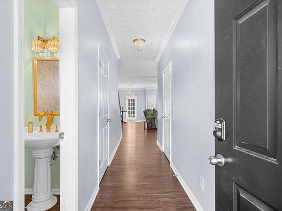 4th image of 4612 Beacon Ridge Ln