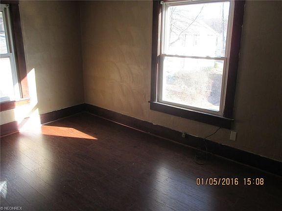 5th image of 116 1/2 E North Ave