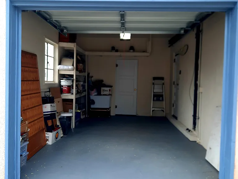709 Van Buren Pl SE — Photo 9