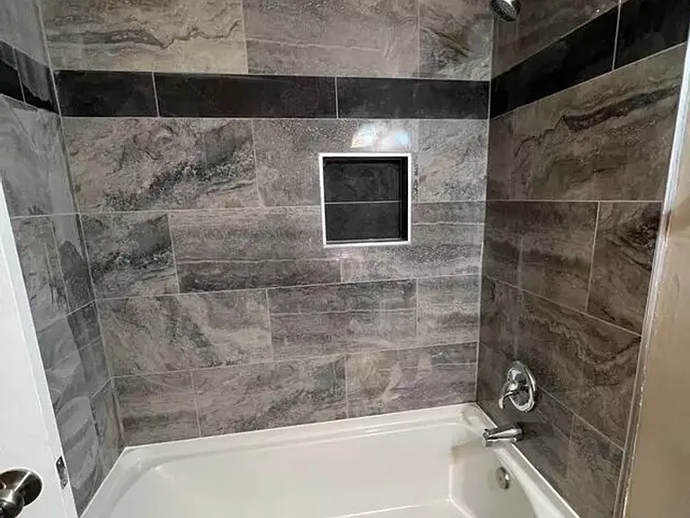 821 Oregon St — Photo 10