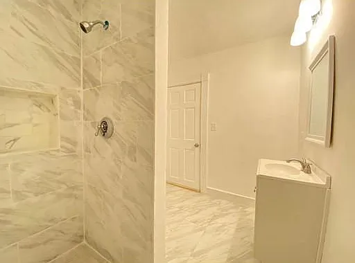 70 Francis St #70 — Photo 6