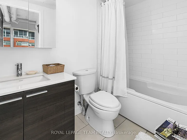 349 McLeod St #622 — Photo 16