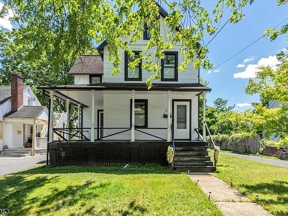 2nd image of 247 Jefferson Ave