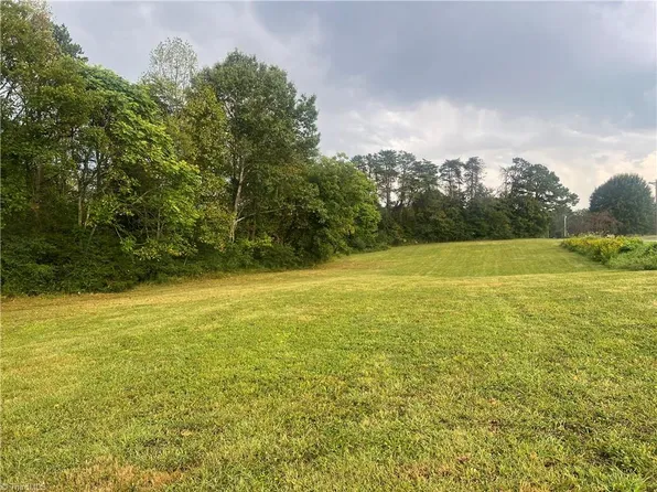 Stanford Church Rd, Siloam, NC 27047