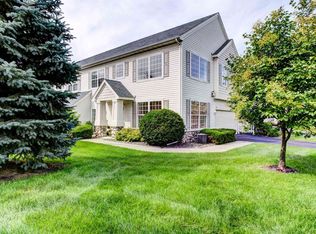 13805 52nd Ave N APT 804, Plymouth, MN 55446