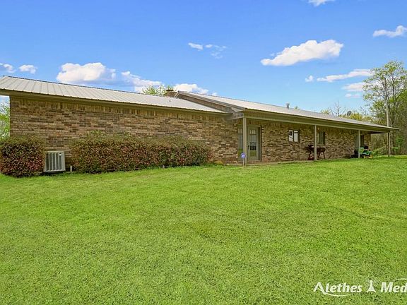 3rd image of 10066 Bobcat Ln