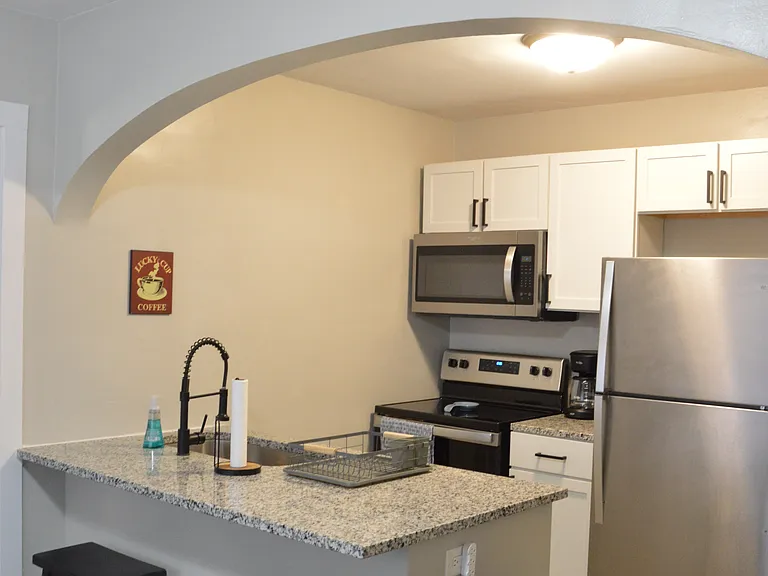 3946 Carrollton Ave #3946 — Photo 7