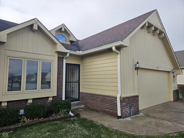 1045 Peppermill Run, Greenwood, IN 46143