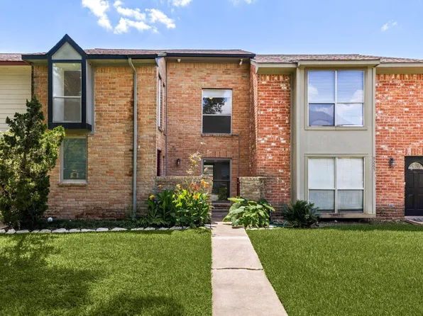 9263 Westwood Village Dr #50, Houston, TX 77036