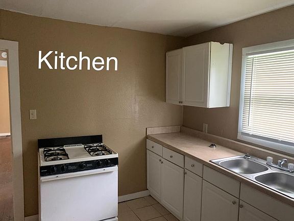 3rd image of 6228 Singletary St