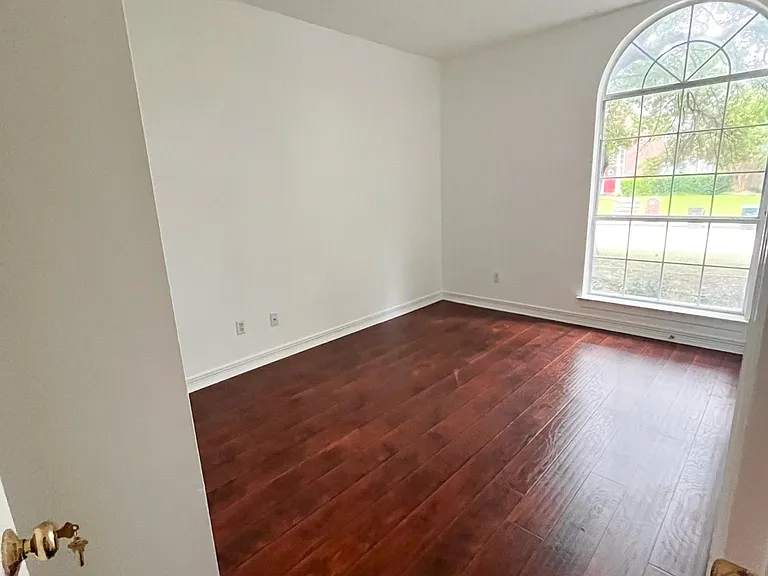 6824 Trinity Landing Dr S — Photo 13