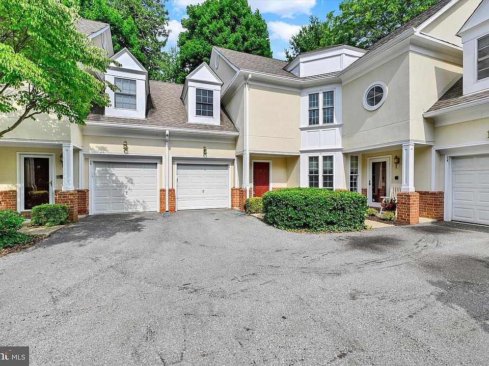 1st image of 16 Mary Carroll Ct #16