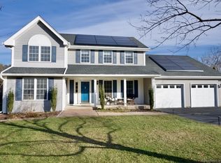 73 Great Swamp Rd, Glastonbury, CT 06033