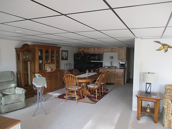 3rd image of 3341 & 3301 Lake Bluff Dr