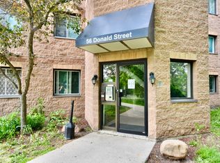 56 Donald St #202, Barrie, ON L4N1E3