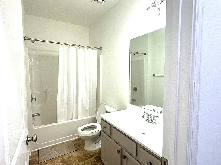 5266 Miranda Way — Photo 4