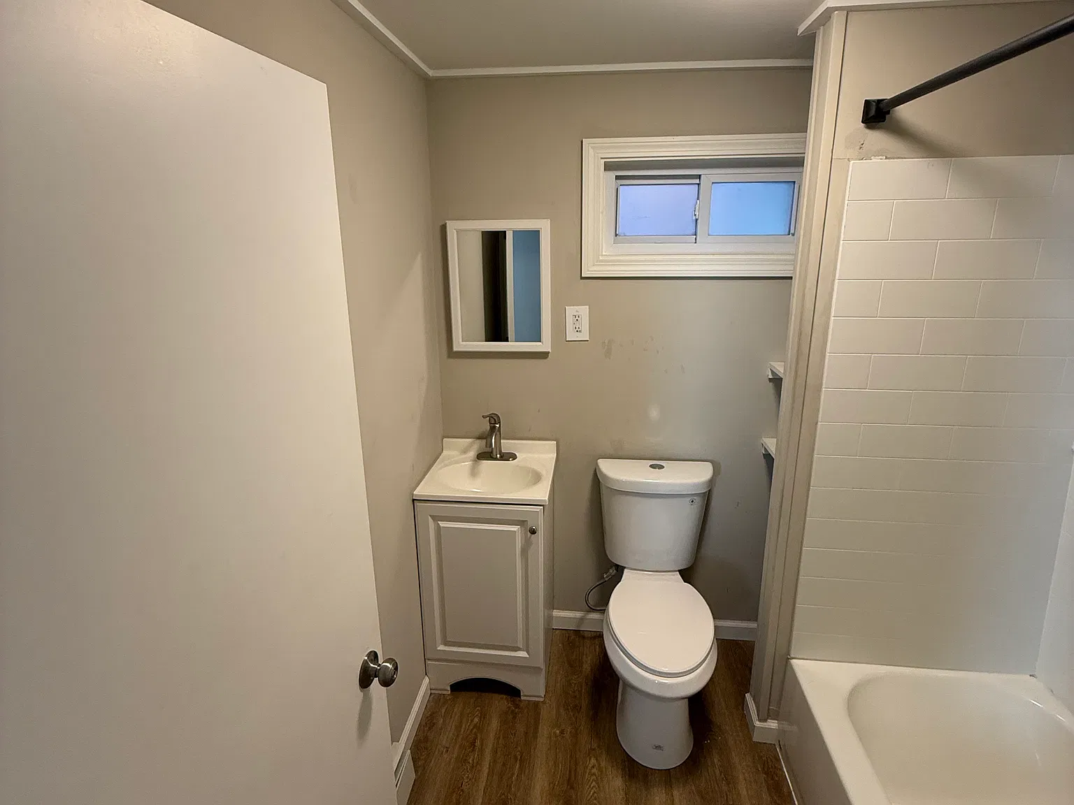 2 bed, 1200 sqft, $1,850 — Photo 4