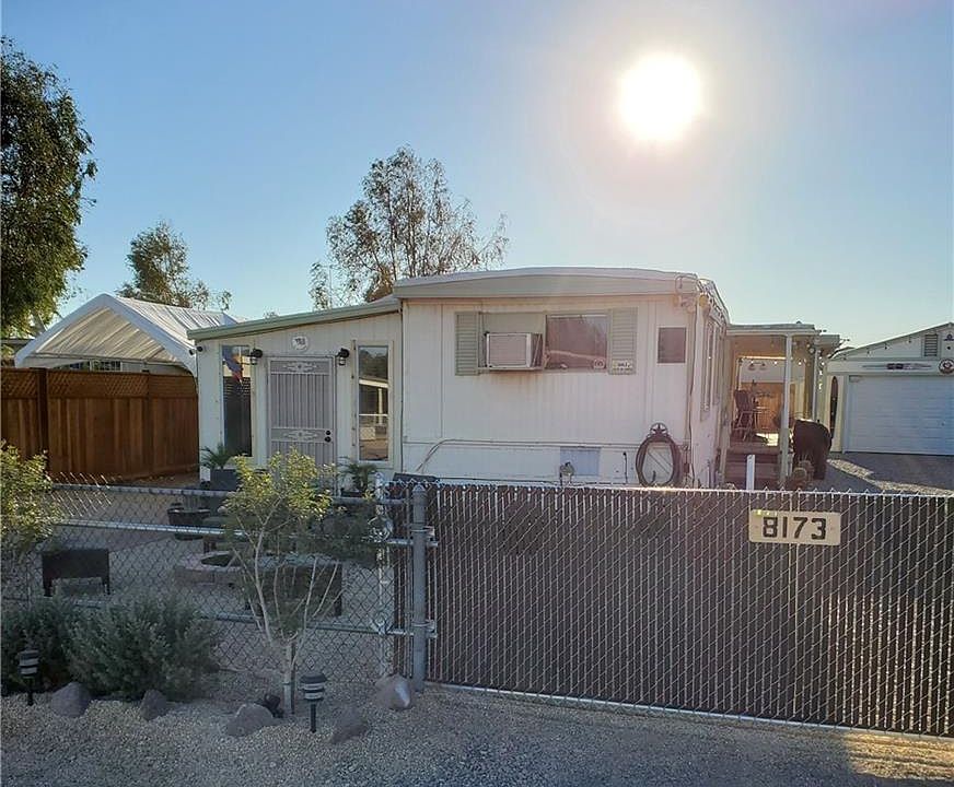 1st image of 8173 S Smoketree Ln