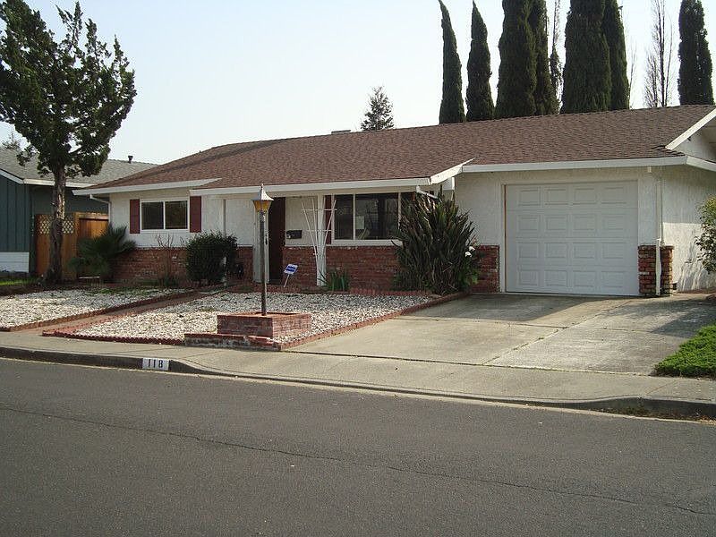 1st image of 118 Glacier Cir