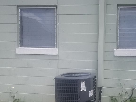 3rd image of 112 Leona Dr