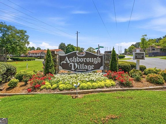 2nd image of 1807 Ashborough Cir SE APT E