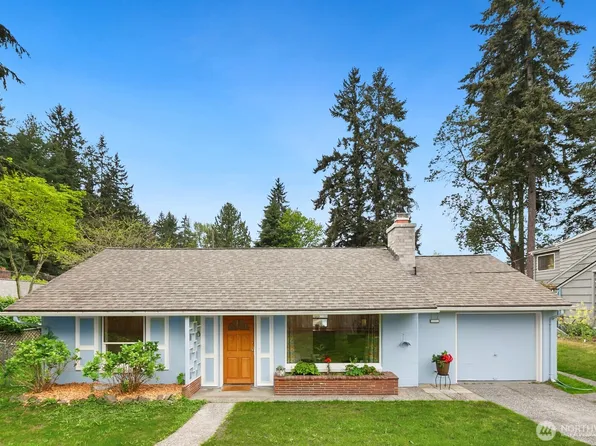 16511 22nd Avenue NE, Shoreline, WA 98155
