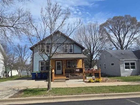 715 N 5th Ave, Wausau, WI 54401