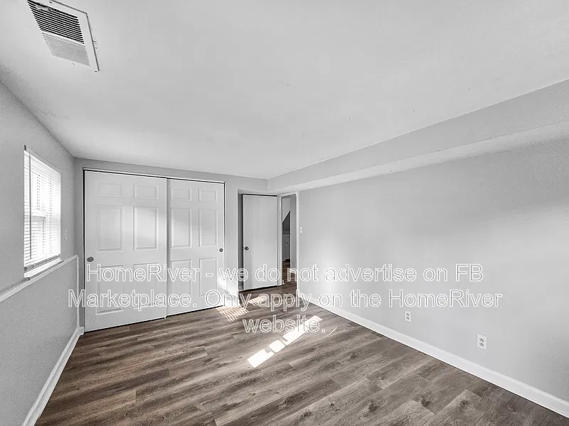 4 bed, 2.0 bath, 2136 sqft, $1,795 — Photo 4