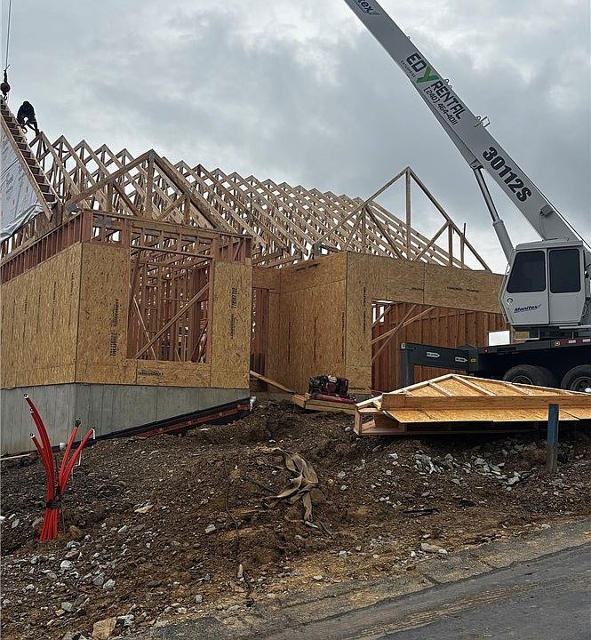 1st image of 246 Oliver Dr