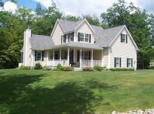 43 Stone Wall Dr, Rochester, NH 03868