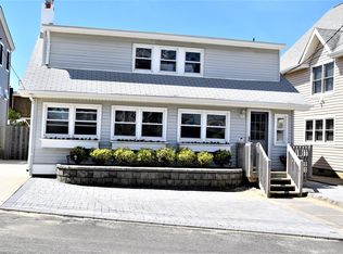 110 Georgian Dr, Mantoloking, NJ 08738