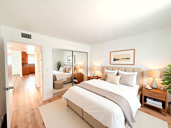 4th image of 1059 Western Ave APT 2