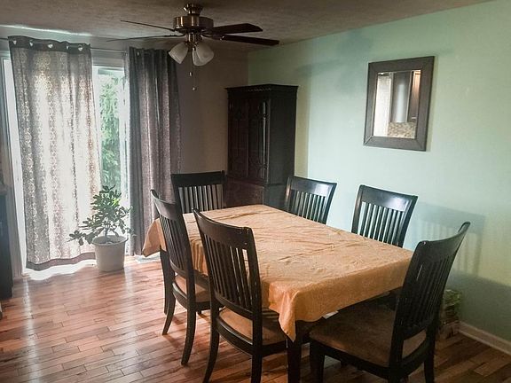 4th image of 875 Ruskin Dr