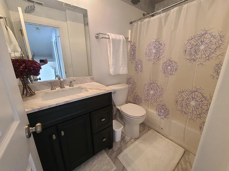 N 2100 W — Photo 17
